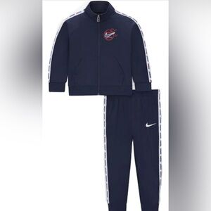 Nike Kids Navy Blue Full Zipper Athletic 2 Piece  Logo On Sleeves & Front Size 6